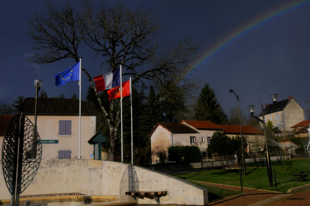 MILHAC-DE-NONTRON : COMMÉMORATION du 11 novembre